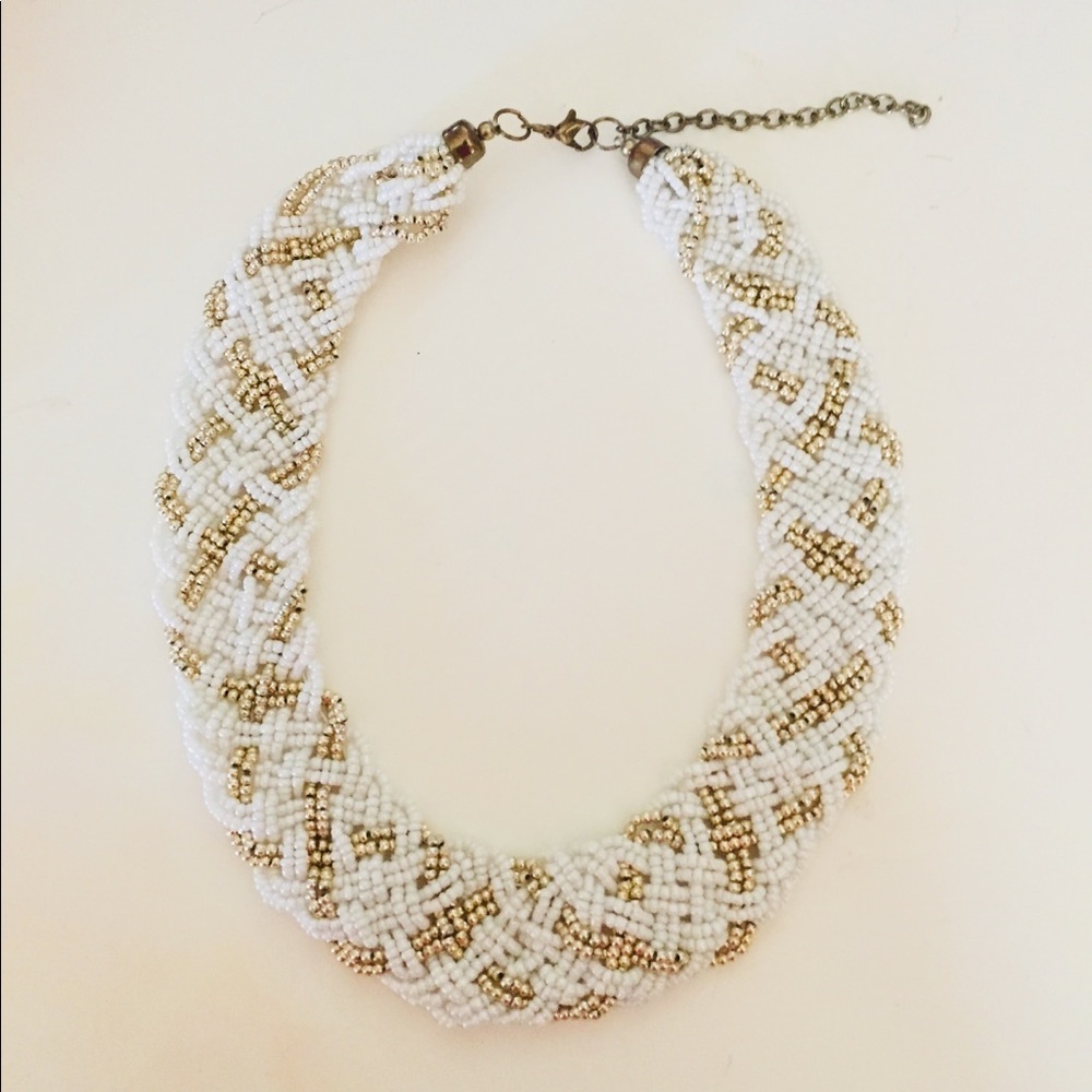 Statement necklace